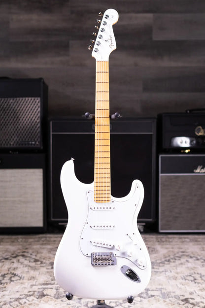 Fender Dealer Exclusive Player II Stratocaster Electric Guitar - Polar White with Matching Headstock