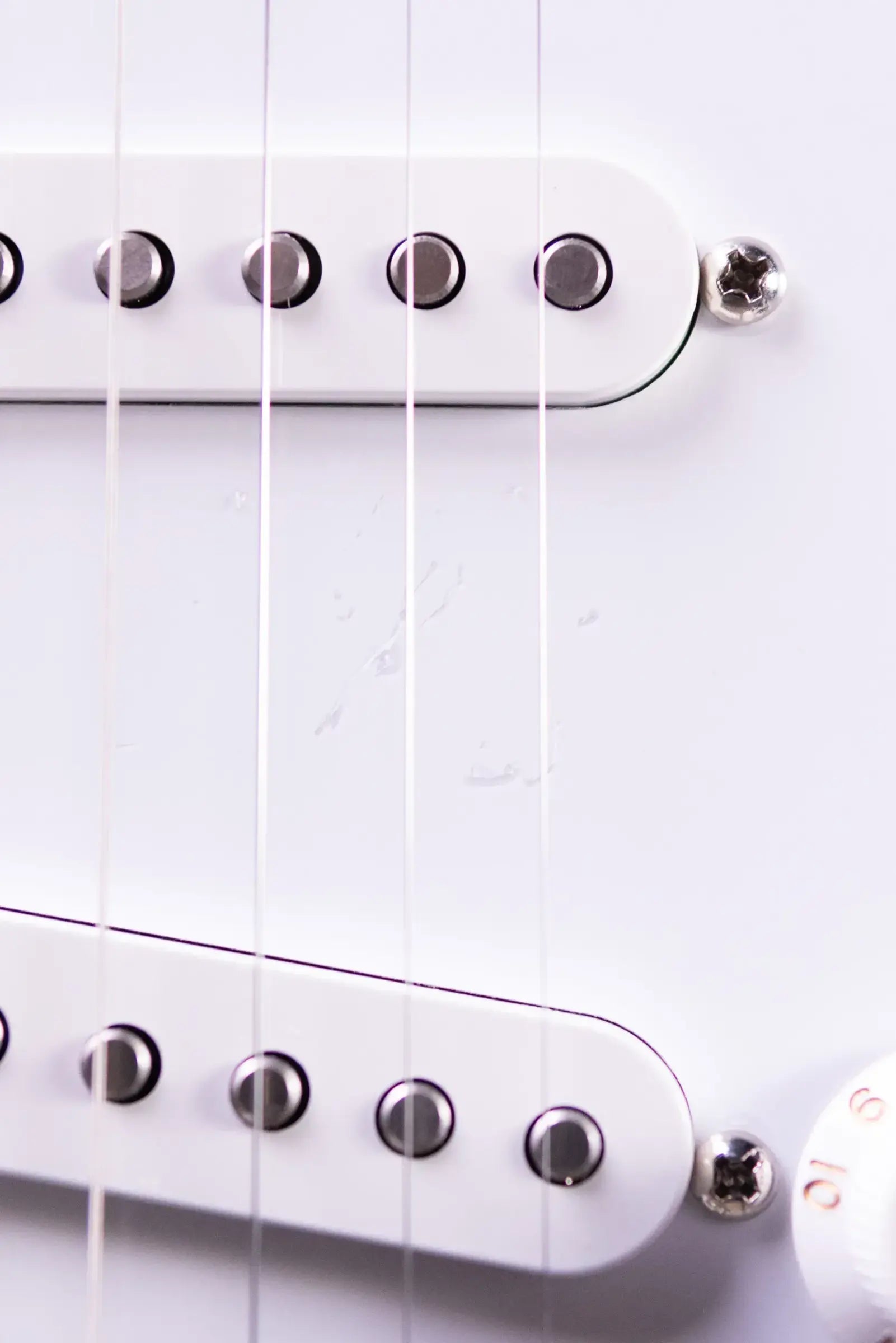 Fender Dealer Exclusive Player II Stratocaster Electric Guitar - Polar White with Matching Headstock