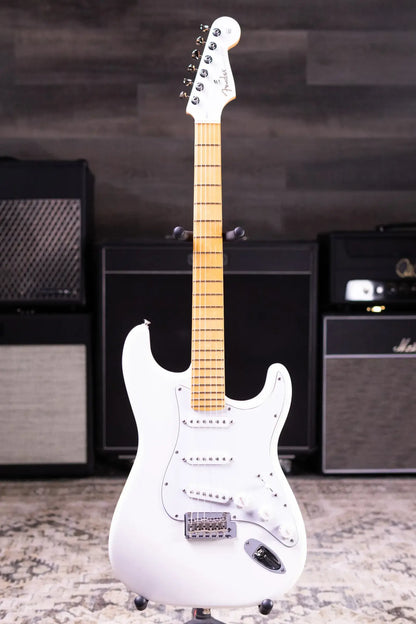 Fender Dealer Exclusive Player II Stratocaster Electric Guitar - Polar White with Matching Headstock