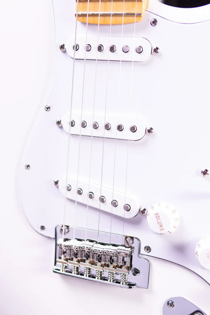 Fender Dealer Exclusive Player II Stratocaster Electric Guitar - Polar White with Matching Headstock