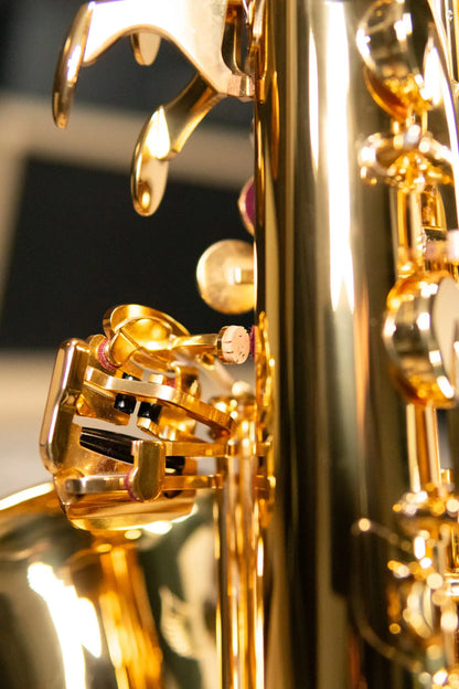 Yamaha YAS-62II Professional Alto Saxophone Gold Lacquer with Case - Used