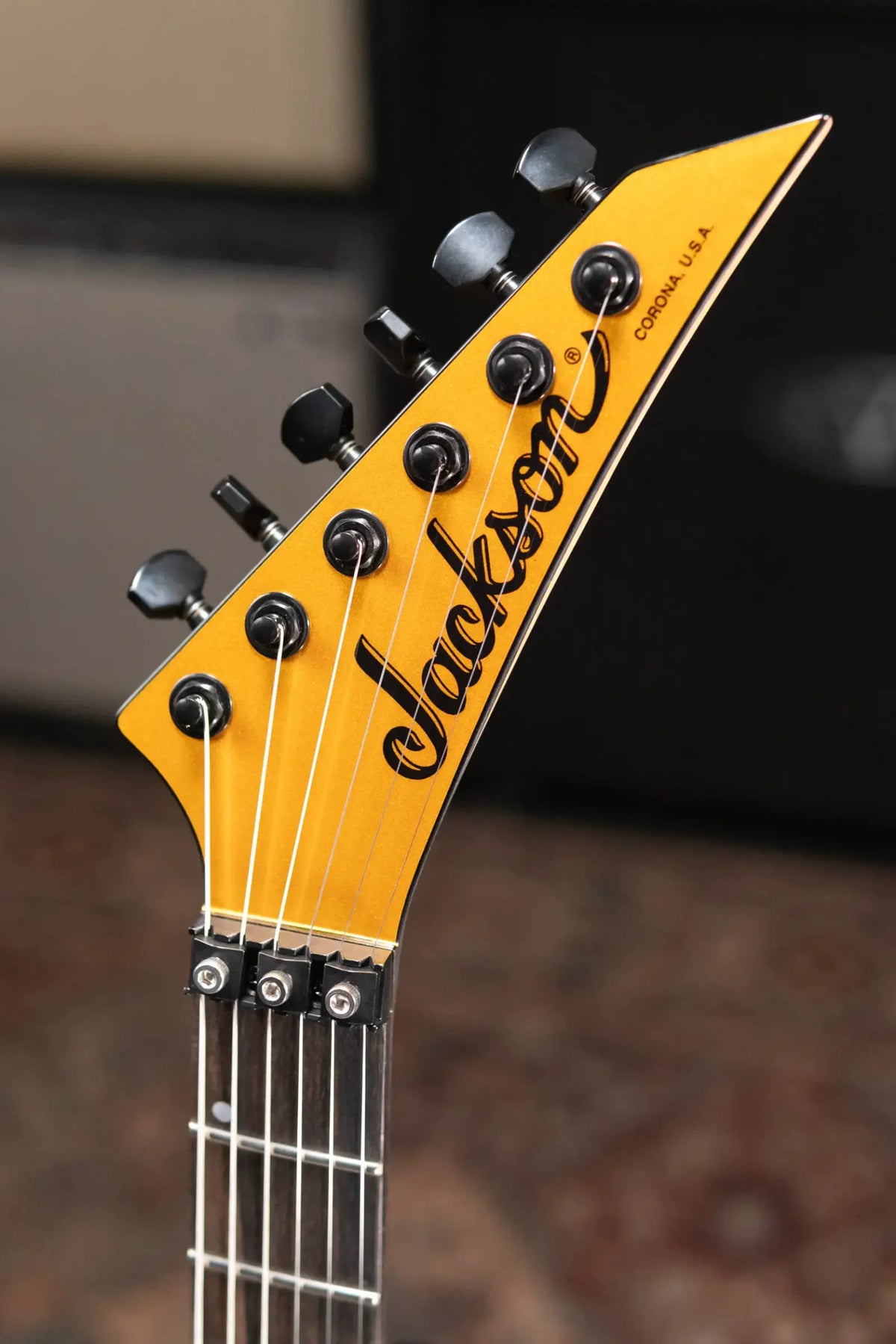 Jackson American Series Limited Edition Virtuoso Electric Guitar - Gold Rush with Soft Case - Demo