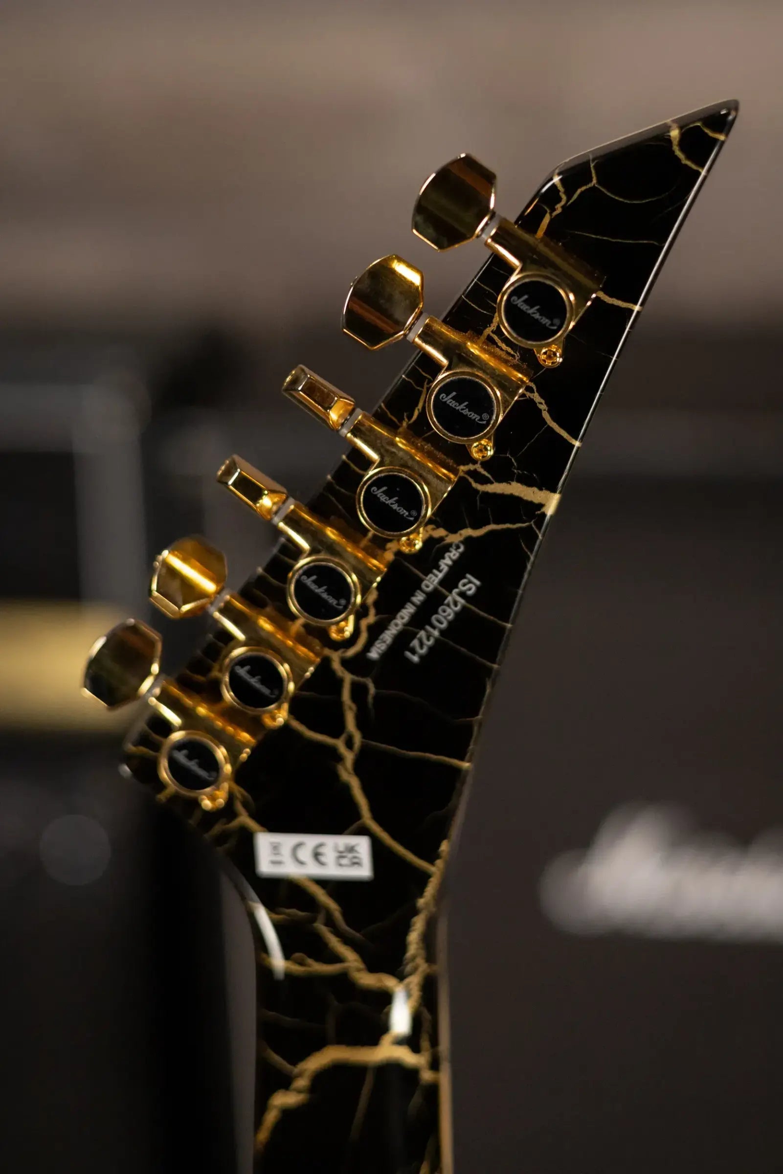 Jackson Pro Plus Series Signature Brandon Ellis Kelly KE27 Electric Guitar - Gold Crackle with Gig Bag