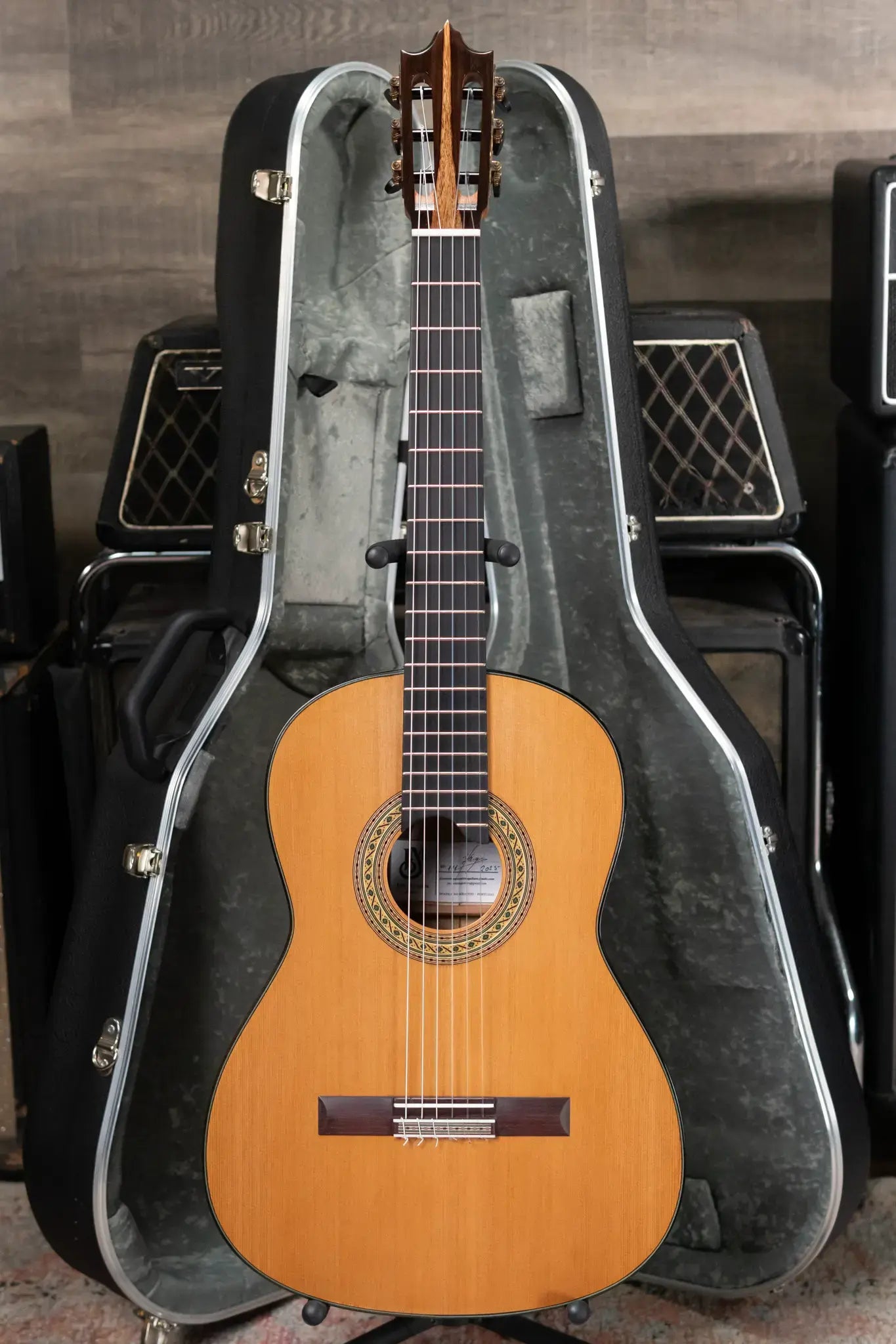 Jose Marques Tradicional Classical Guitar Brazilian Rosewood with Hardshell Case 67afad867be42