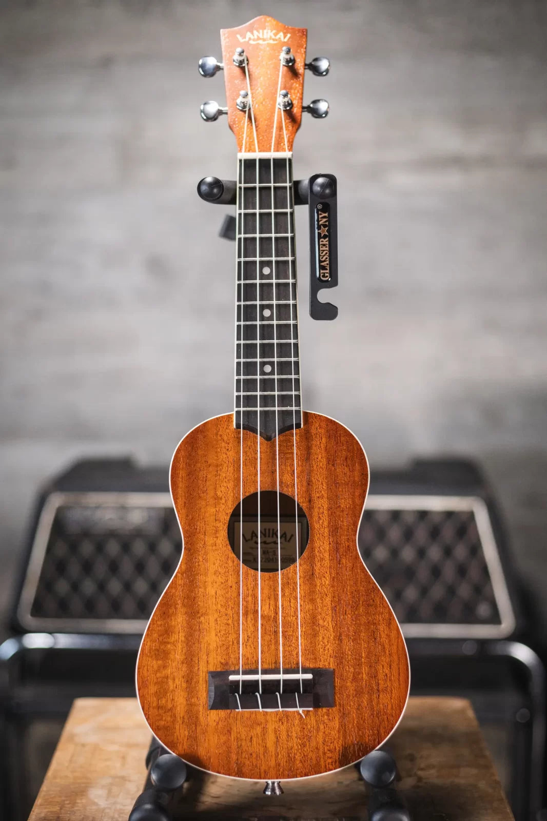 Lanikai MA S Mahogany Soprano Ukulele Outfit haggertys 02