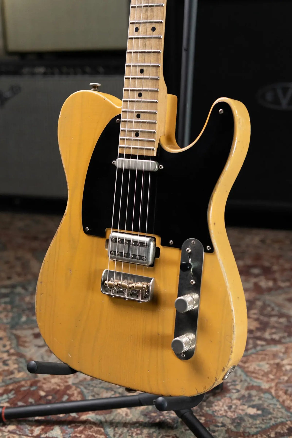 Luxxtone Choppa T Electric Guitar - Butterscotch with Hardshell Case - Used