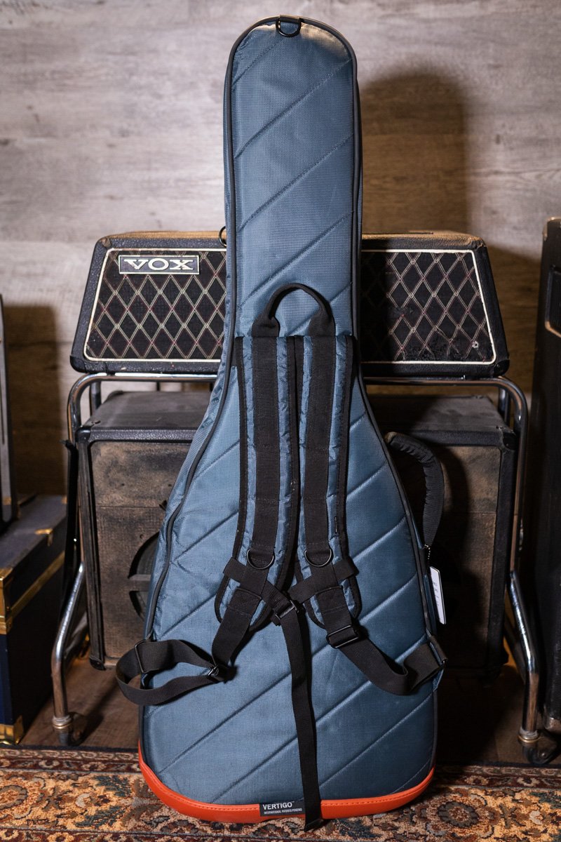 MONO Vertigo Electric Guitar Case Grey haggertys 5