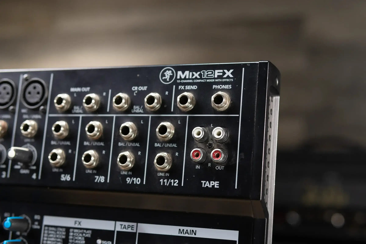 Mackie Mix12FX 12-Channel Compact Live Studio Mixer with Effects - Used