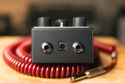 Maestro Mariner Tremolo Pedal 672a5a8dca539