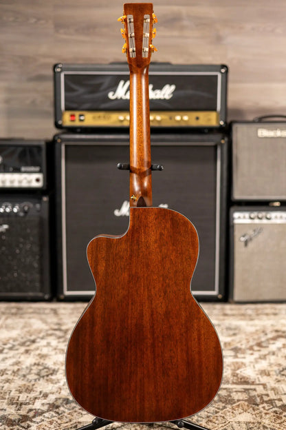 Martin 000C12-16E Nylon Acoustic/Electric Guitar with Structured Gig Bag