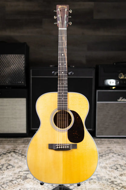 Martin 000-13E Retro Acoustic/Electric Guitar - Spruce/Walnut with Gig Bag