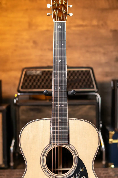 Martin 000 14F Acoustic Wild Grain East Indian Rosewood with Hardshell Case 671006ff76685