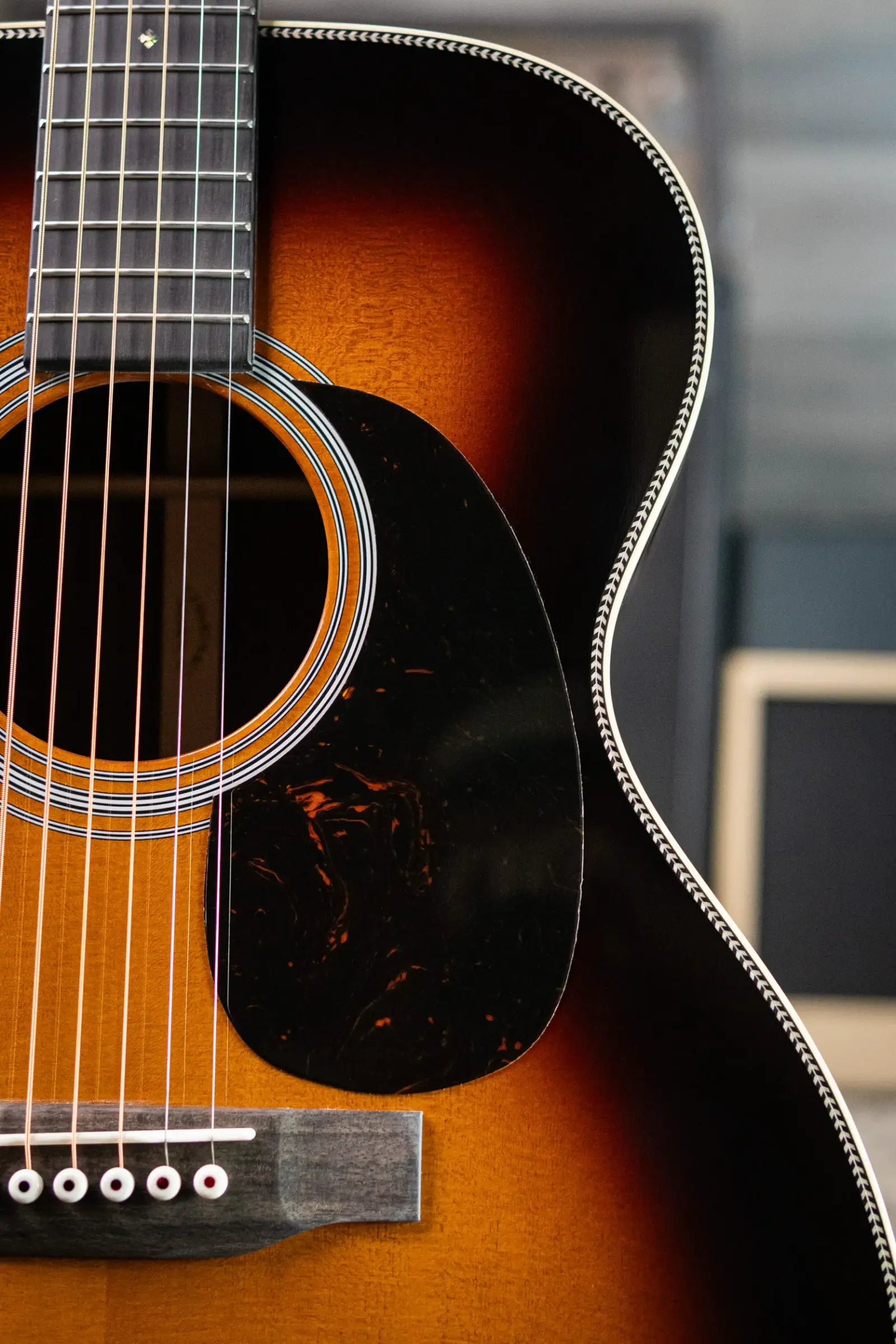 Martin 000-28 Standard Series Acoustic Guitar - 1935 Sunburst with Hardshell Case
