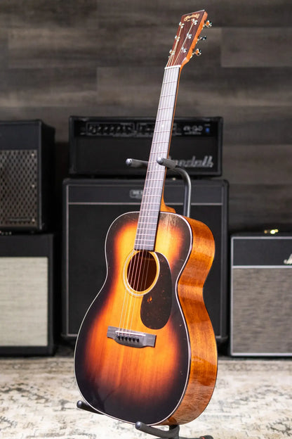 Martin 00-18 Joe Bonamassa Signature Acoustic Guitar - Burst with Hardshell Case