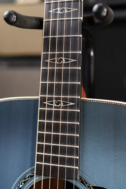 Martin CEO-11 Acoustic/Electric Guitar with Hardshell Case - Demo