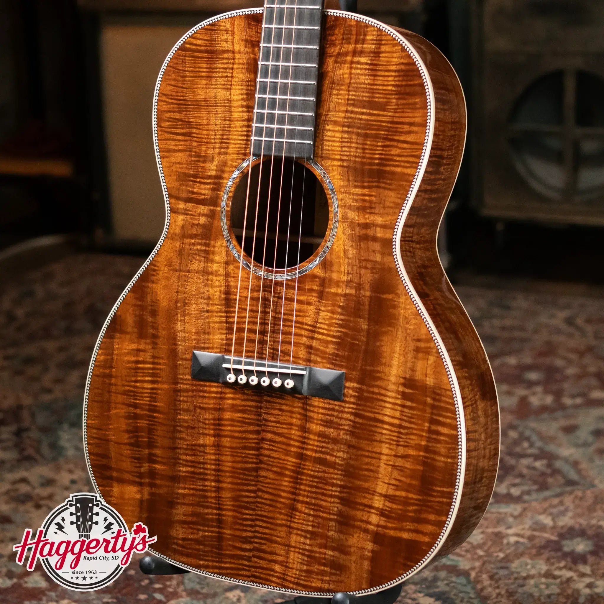 Martin Custom Shop 000 Acoustic Extra Figured Koa with Hardshell Case 672bb84ce1a5b