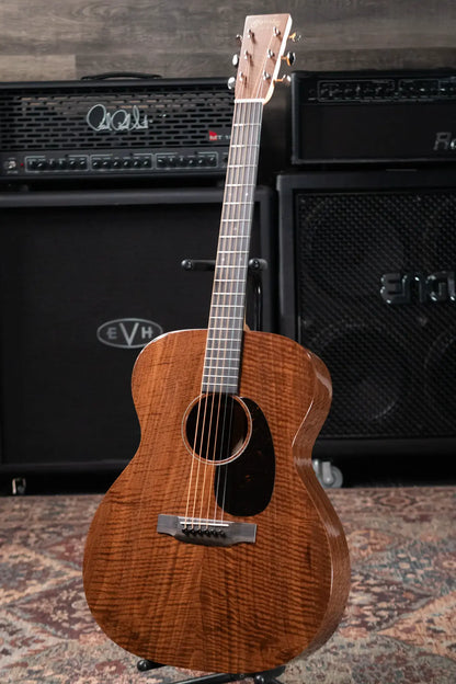Martin Custom Shop Style 17 000-14F Acoustic Guitar - Bastogne Walnut with Hardshell Case