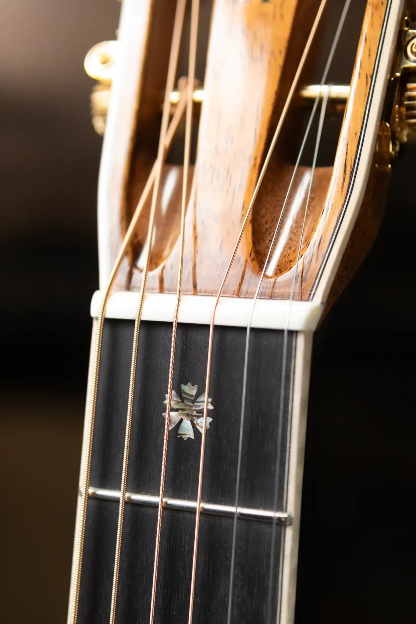 Martin Custom Shop 000 Acoustic Highly Figured Koa with Hardshell Case 6758a15171a00