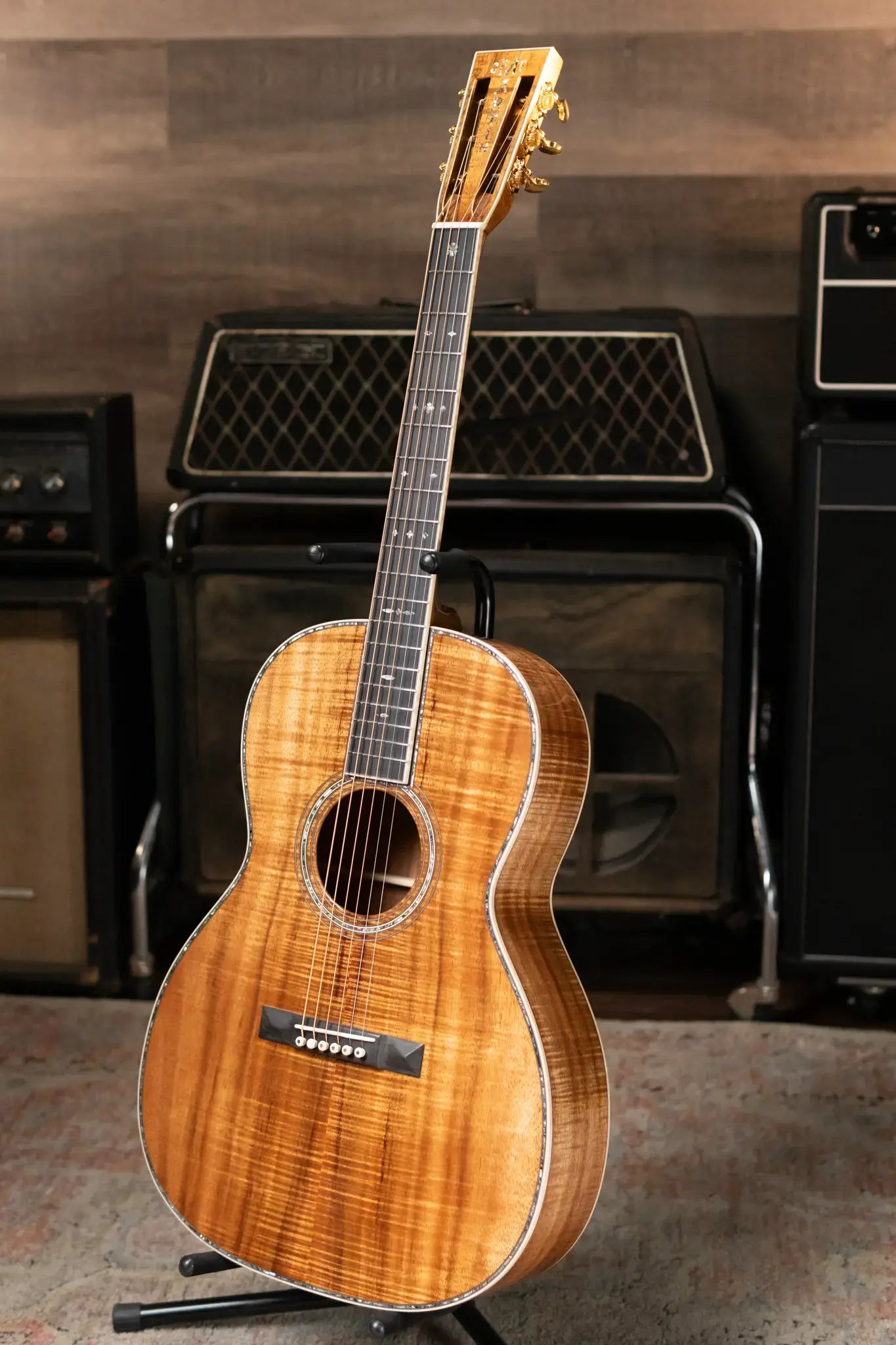 Martin Custom Shop 000 Acoustic Highly Figured Koa with Hardshell Case 6758a1572a297