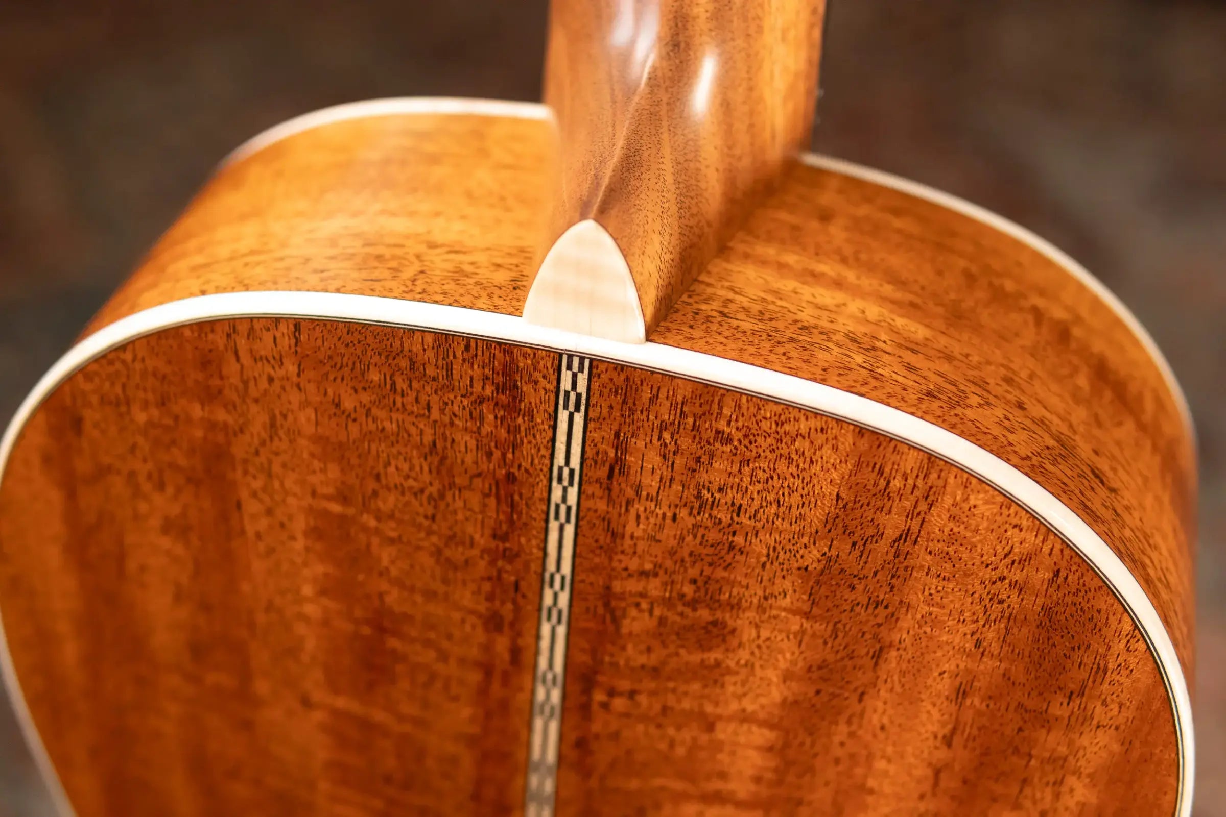 Martin Custom Shop Style 28 00-12F Acoustic Guitar - Flamed Mahogany/Western Red Cedar, 1935 Sunburst with Hardshell Case