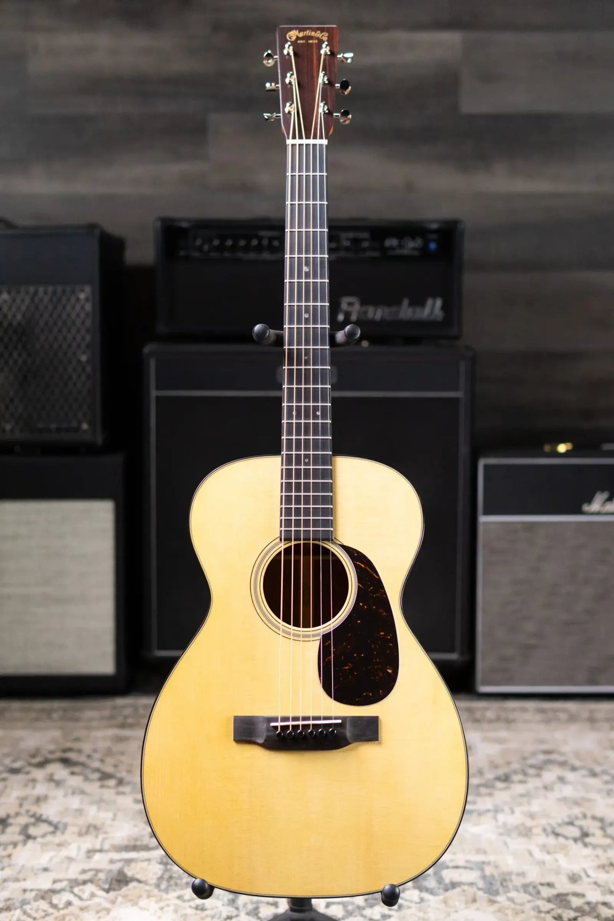Martin Custom Shop 0-18 Acoustic Guitar with Hardshell Case