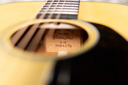 Martin Custom Shop 0-18 Acoustic Guitar with Hardshell Case