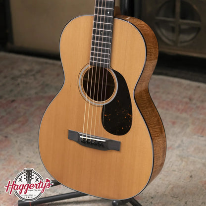 Martin Custom Old Style 18 0 Acoustic Guitar - Flamed Mahogany/Western Red Cedar with Hardshell Case