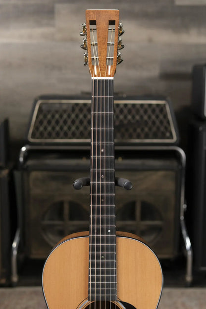 Martin Custom Old Style 18 0 Acoustic Guitar - Flamed Mahogany/Western Red Cedar with Hardshell Case
