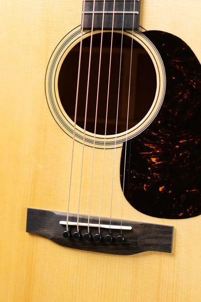 Martin Custom Shop D-18 Acoustic Guitar with Hardshell Case