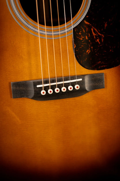 Martin D-28 Standard Series Dreadnought Acoustic Guitar - Gloss 1935 Sunburst with Hardshell Case