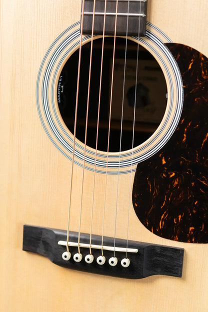 Martin D-X2E Billy Strings Signature Acoustic/Electric Guitar with Gig Bag