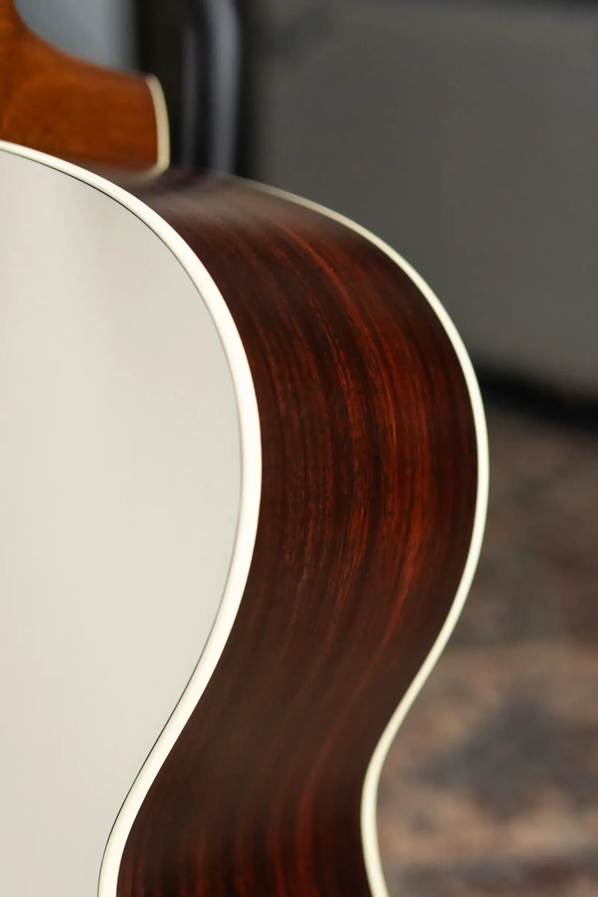 Martin J-16E Left-Handed 16 Series Acoustic/Electric Guitar - Cream with Gig Bag