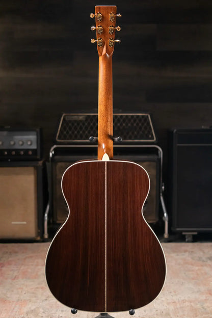 Martin J-40 Acoustic Guitar with Hardshell Case
