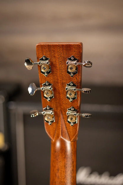 Martin OM-28E Standard Series Acoustic/Electric Guitar with Hardshell Case