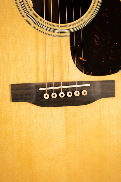Martin OM-28E Standard Series Acoustic/Electric Guitar with Hardshell Case