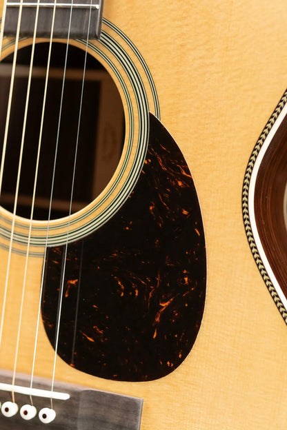 Martin OM-28 Standard Series Acoustic Guitar with Hardshell Case - Demo