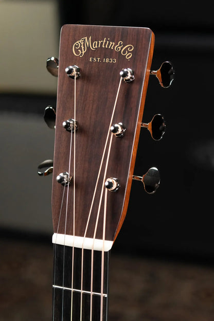 Martin OM-28 Standard Series Left-Handed Acoustic Guitar - 1935 Sunburst with Hardshell Case