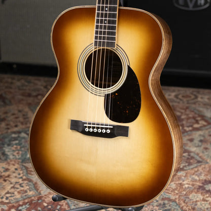 Martin OM-35 Inception Acoustic Guitar - Dark Toasted Burst with Hardshell Case