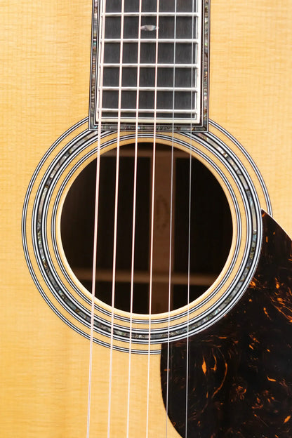 Martin OM-42 Standard Series Acoustic Guitar with Hardshell Case - Demo