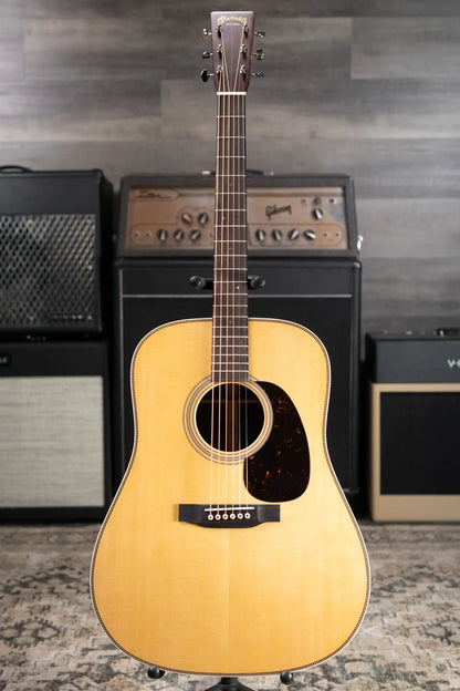 Martin Super HD-28 Dreadnought Acoustic Guitar with Hardshell Case
