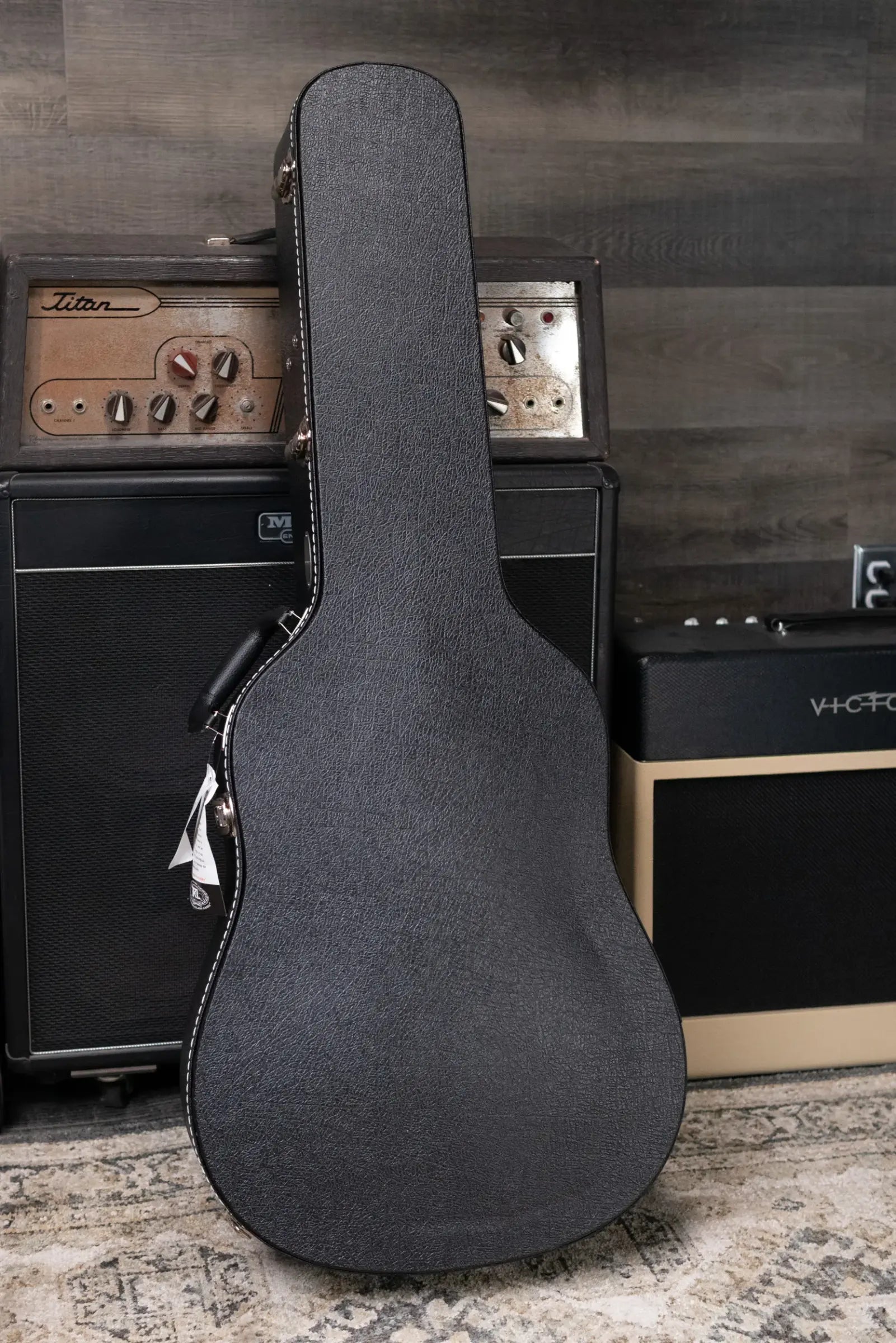 Martin Super HD-28 Dreadnought Acoustic Guitar with Hardshell Case