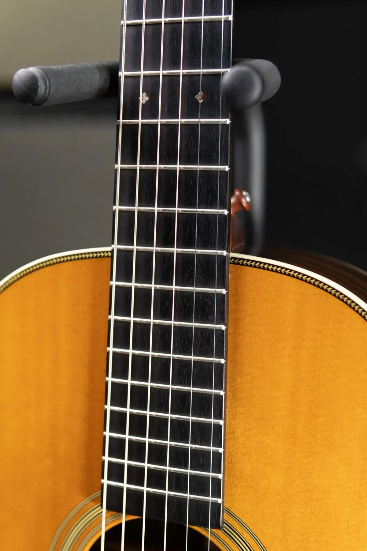 Martin Vintage Series 00-28VS Acoustic Guitar with Hardshell Case - Used