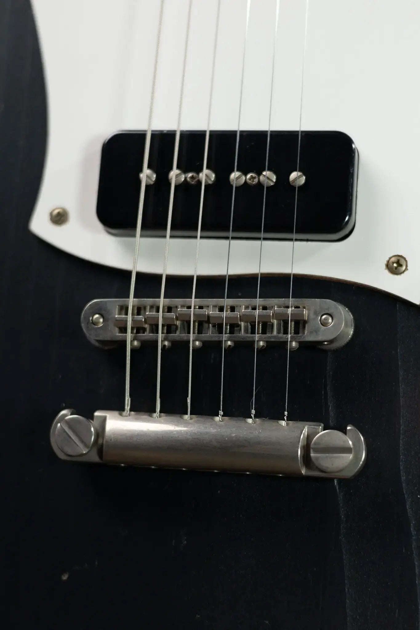 Novo Custom Serus P2 Electric Guitar - Charcoal Frost with Gig Bag