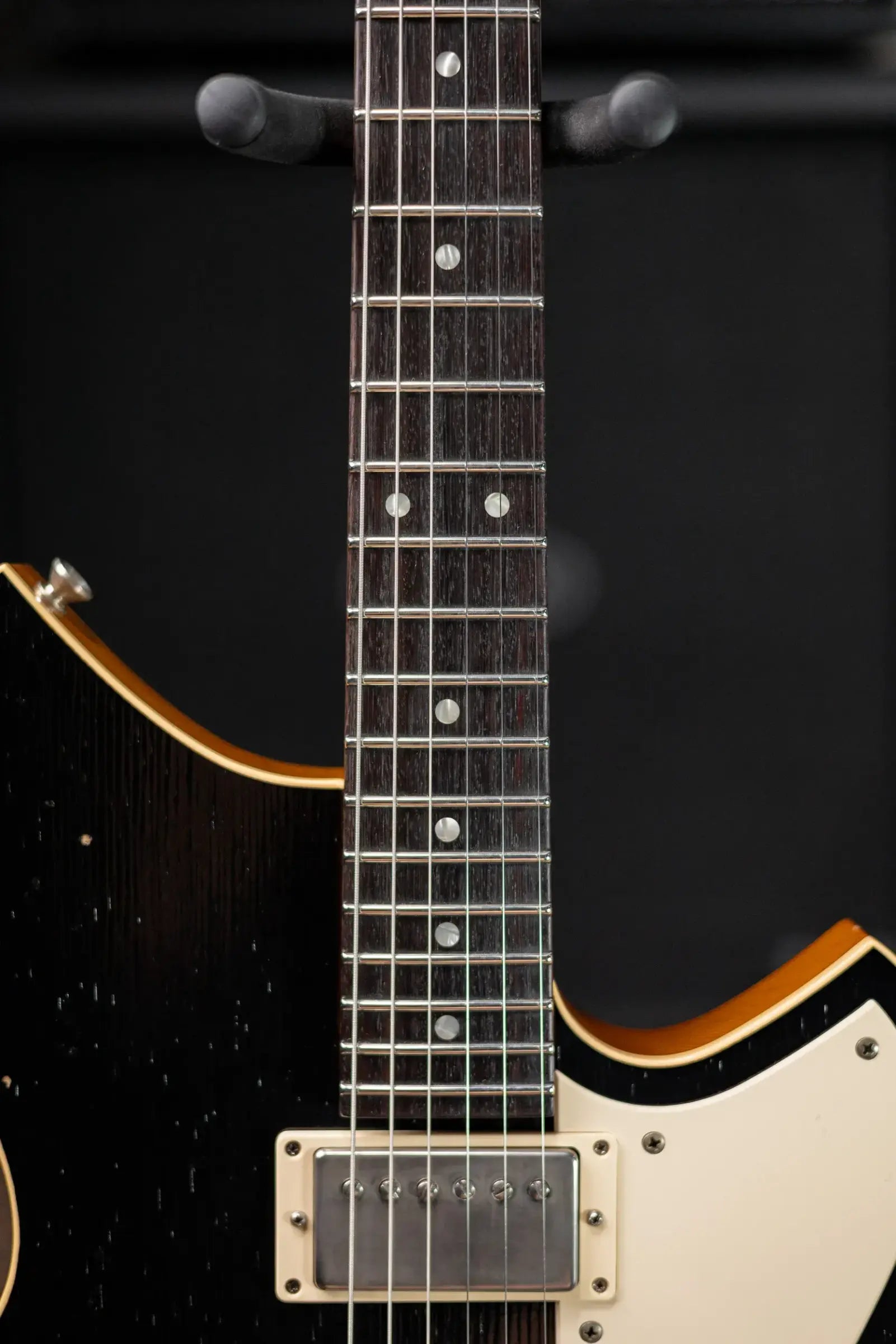 Novo Custom Serus TC Electric Guitar - Bull Black with Gig Bag