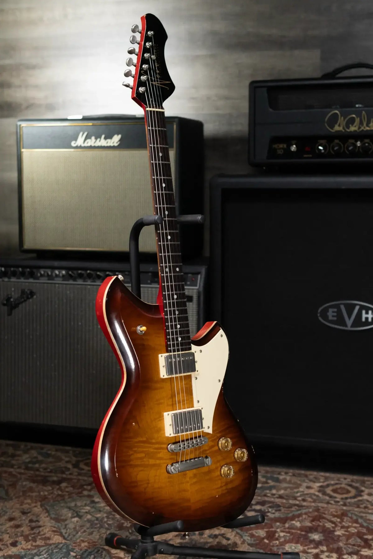 Novo Dealer Limited Chambered Serus H2 Electric Guitar - Tobacco Burst/Faded Cherry Back with Gig Bag