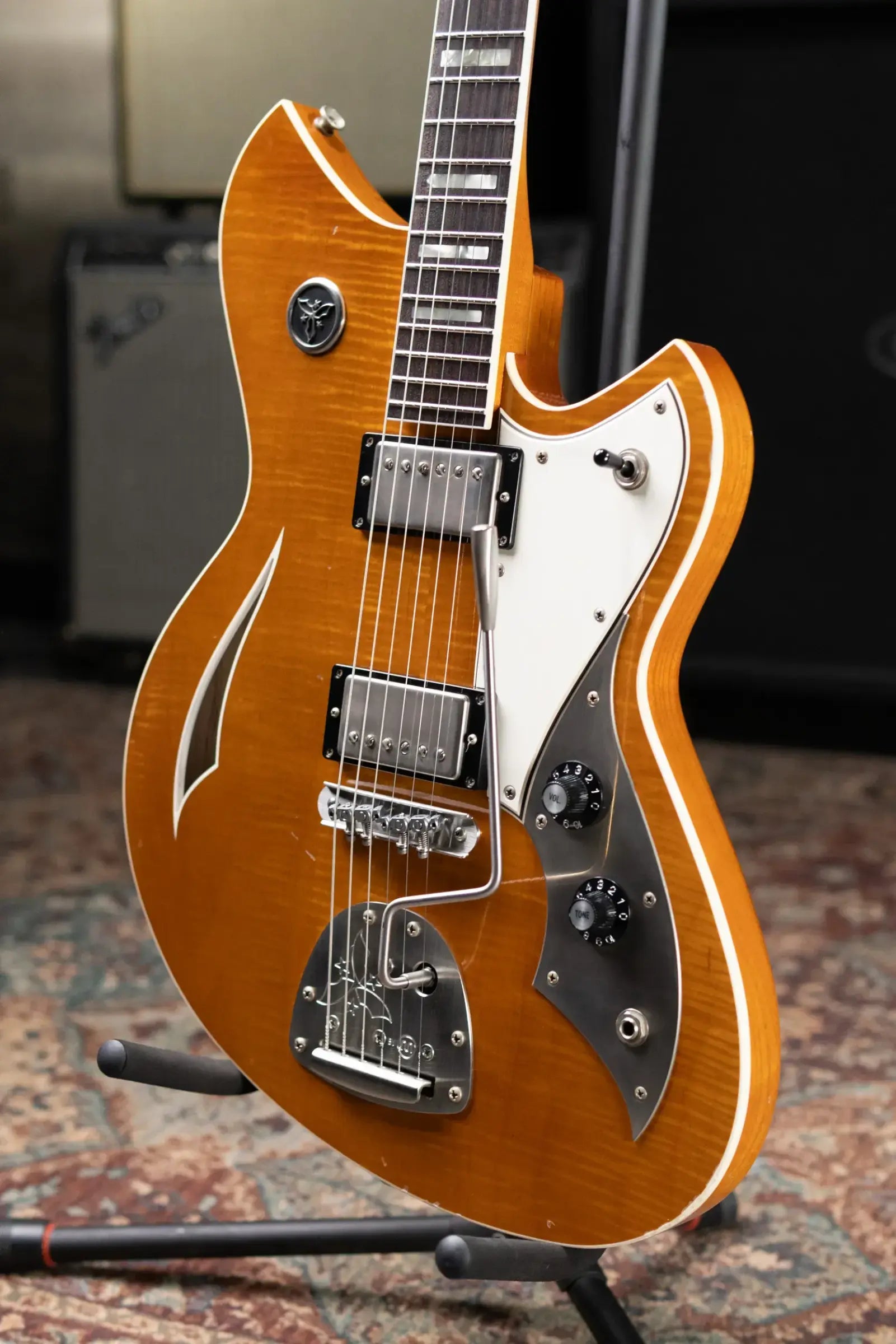 Novo Dealer Limited Miris JHH Electric Guitar - Amber with Gig Bag