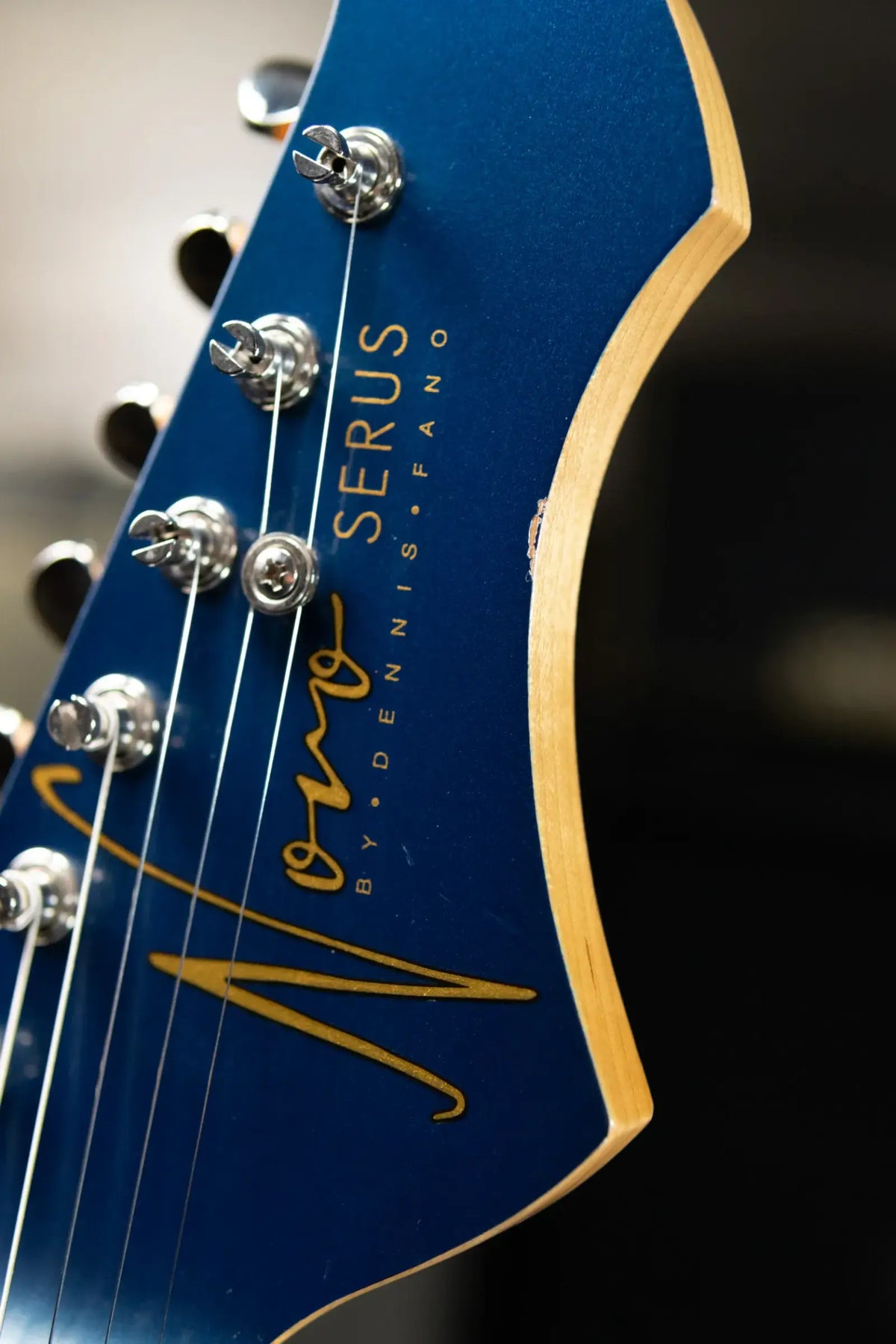 Novo Serus J H-P90 Electric Guitar - Lake Como Blue with Racing Strip with Hardshell Case - Used