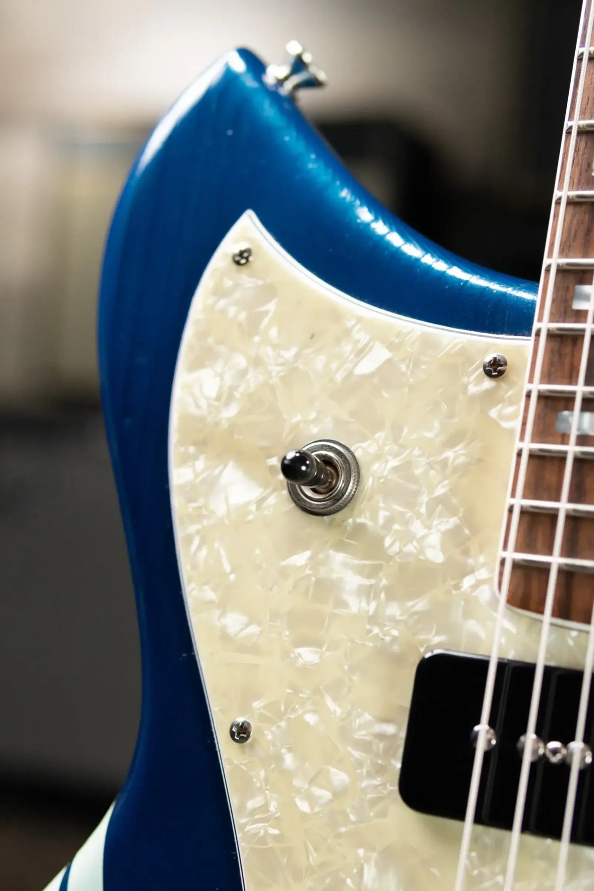 Novo Serus J H-P90 Electric Guitar - Lake Como Blue with Racing Strip with Hardshell Case - Used