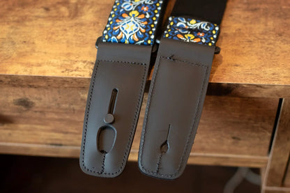 OMG Music LIS 062 BC Blue Gold Guitar Strap haggertys 6