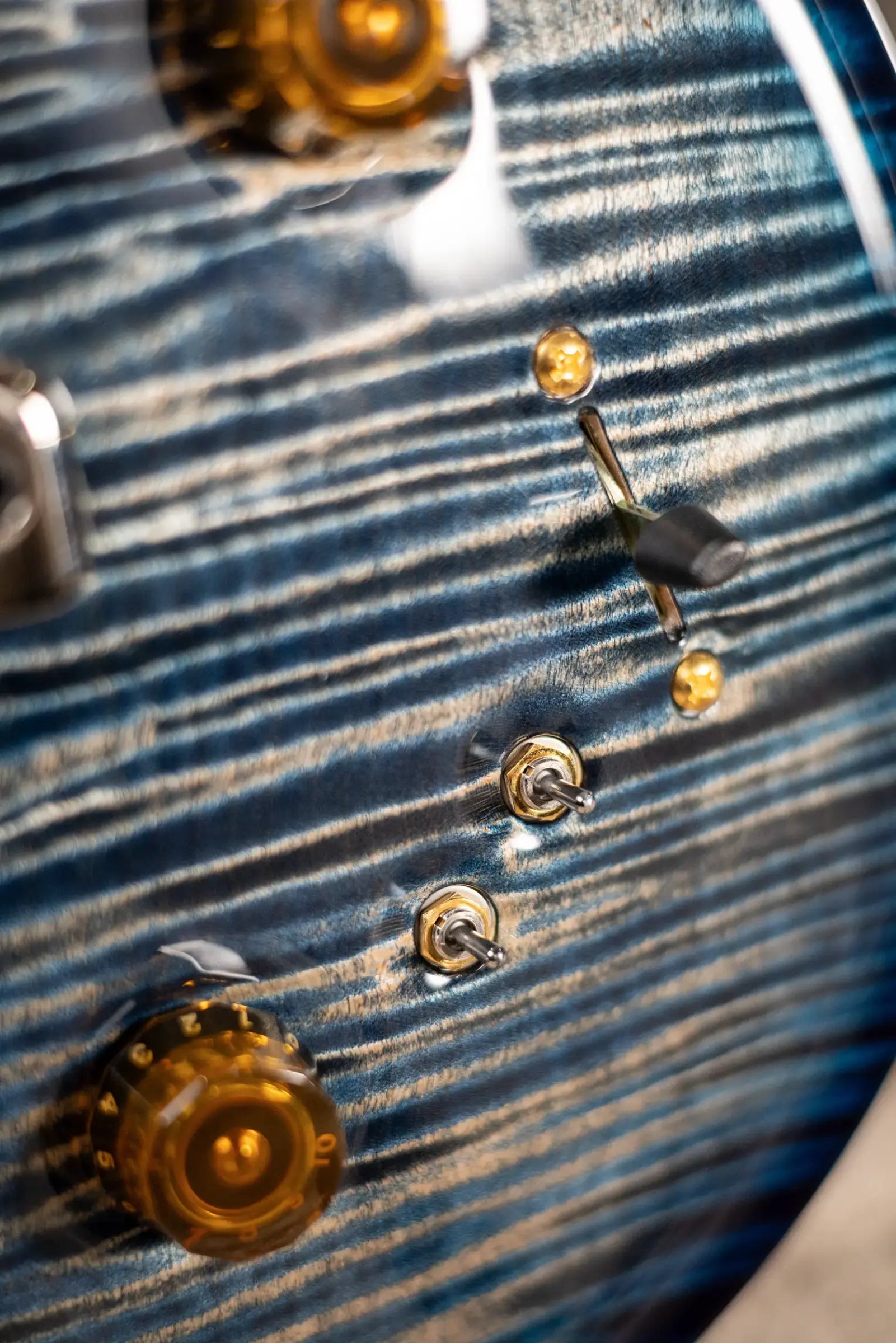 PRS 40th Anniversary Special Semi-Hollow Artist Top Electric Guitar - Custom Color with Hardshell Case